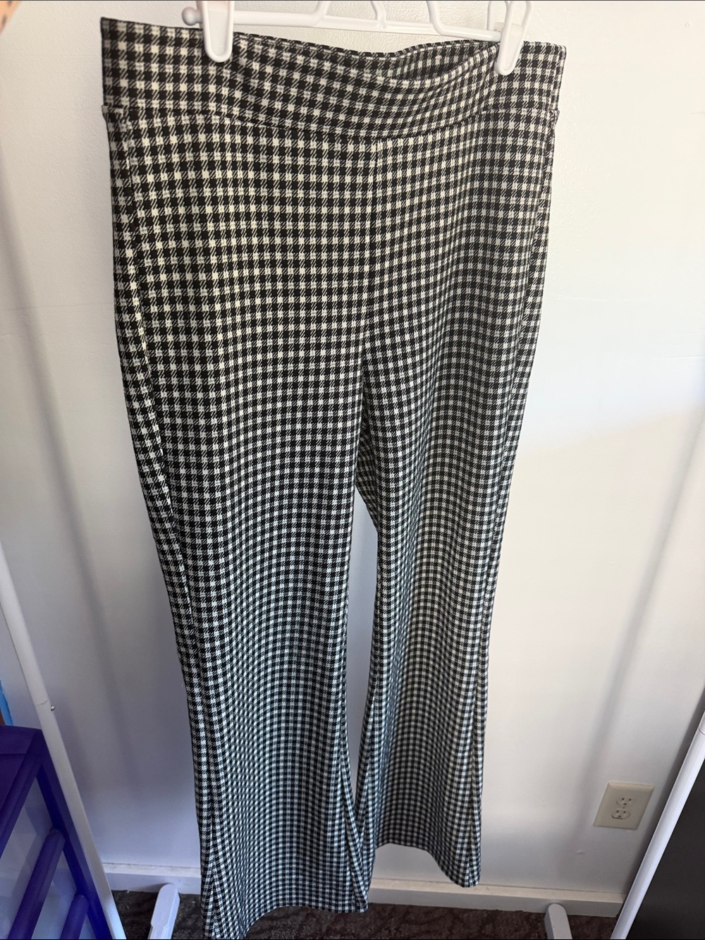 SO Black and White Houndstooth High rise Flare Pants